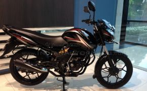 Bajaj Discover 150 S Reaches Showrooms