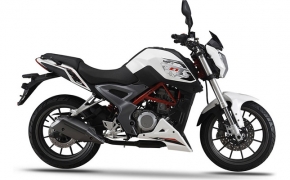 DSK Benelli TNT 25 Launched In India