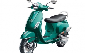 Piaggio Launches 150cc Scooter Vespa VXL & SXL