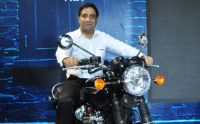 Triumph Launches Bonneville T120 In India