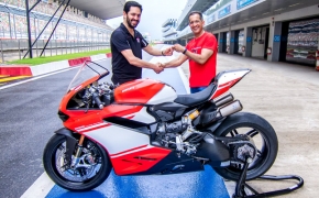 Ducati Delivers First 1299 Superleggera In India