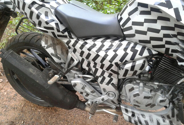 tvs apache 160 4v seat cover