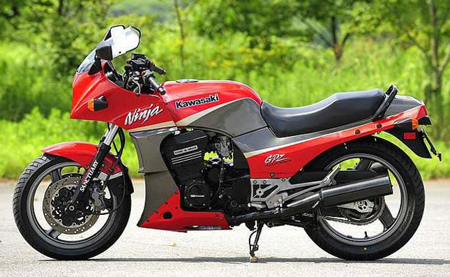 Kawasaki GPz900R- Basis For All Kawasaki Superbikes »